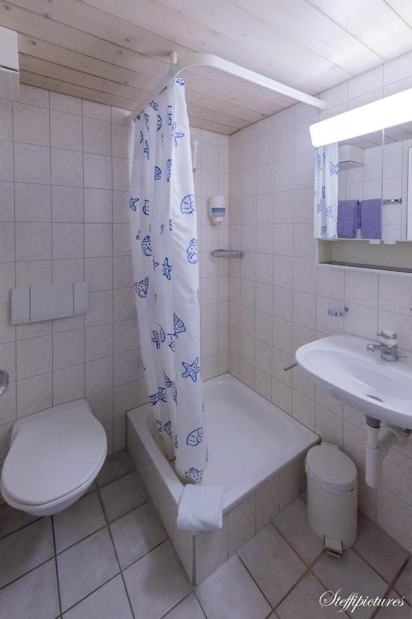 Hotel Krone Uetendorf Eksteriør bilde