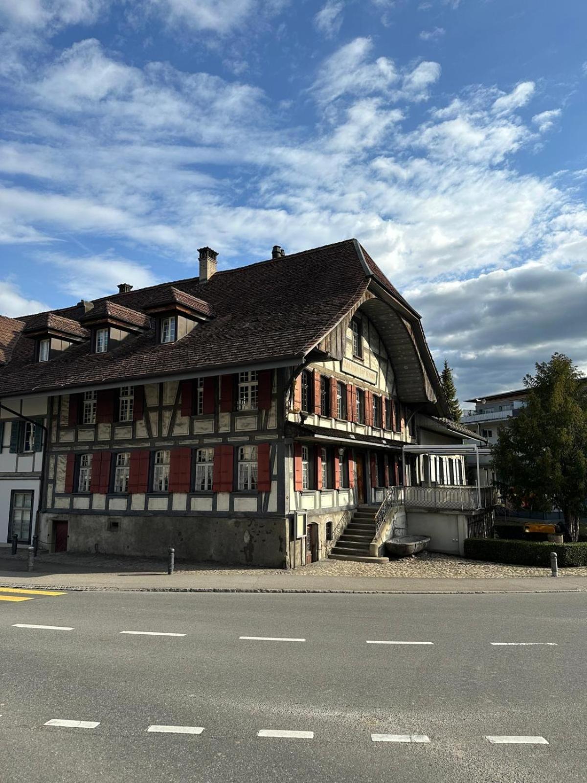 Hotel Krone Uetendorf Eksteriør bilde